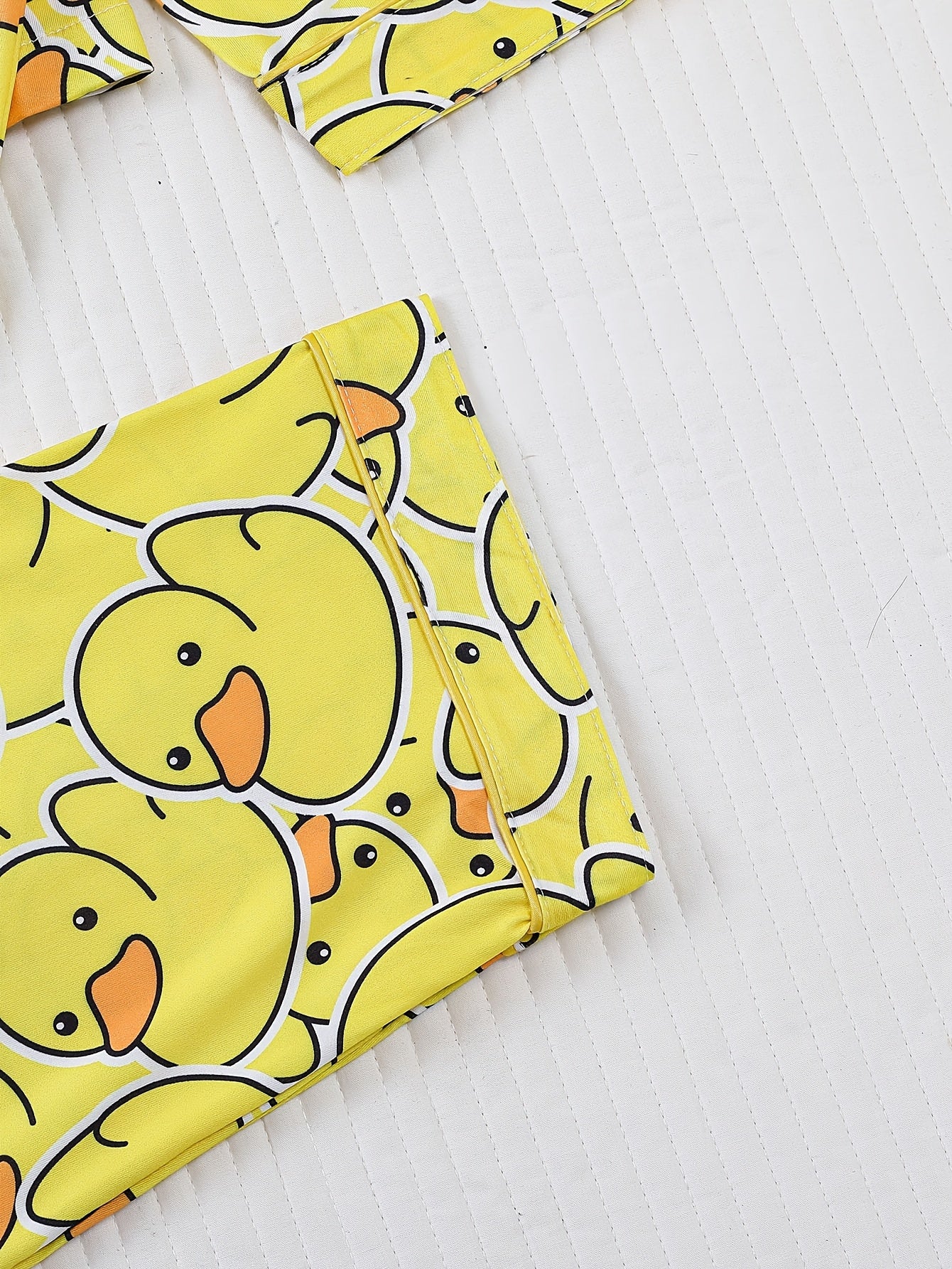 Two Piece Women'S Yellow Duck Print Pajamas Set, Fabric, Comfortable All Year Round, Long Sleeved Button Up Top, Collar And Matching Pants, with Full Body Print And Pocket Details, Suitable for Adult Pajamas Set
