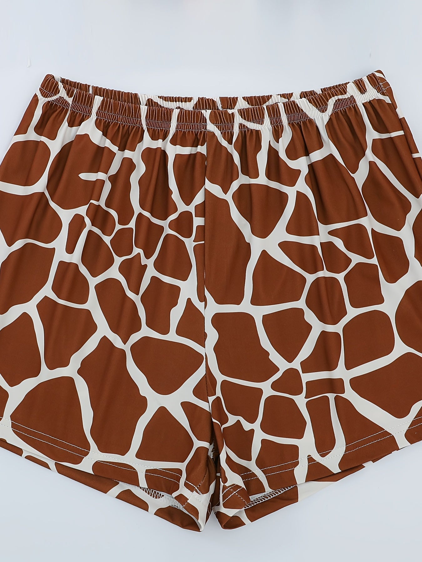 Round Neck Women'S Pajama Set, Pullover Short Sleeve Top and Loose Elastic Shorts and Pants, Comfortable Fabric, Suitable for All Seasons, Casual Adult Women'S Sleepwear Outfit with Floral Giraffe Print