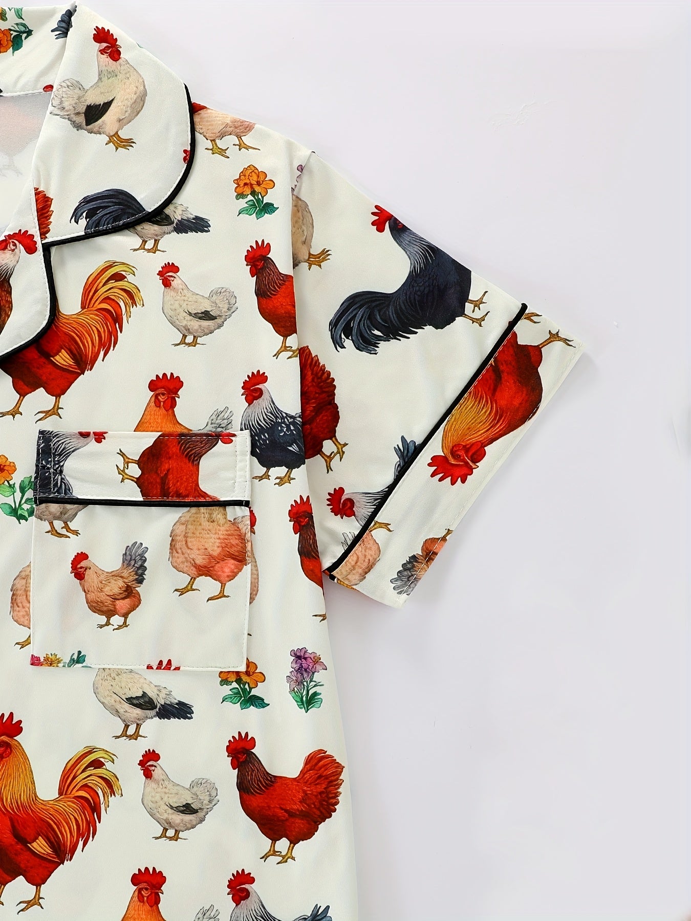 Women'S Pajama Set Two-Piece, Featuring a Charming Garden Style Chicken Print, Comfortable Outdoor And Home Wear with a Collared Button, a Comfortable Short-Sleeve Top, And Loose Elastic Shorts, Suitable for Summer, Suitable for All Seasons.