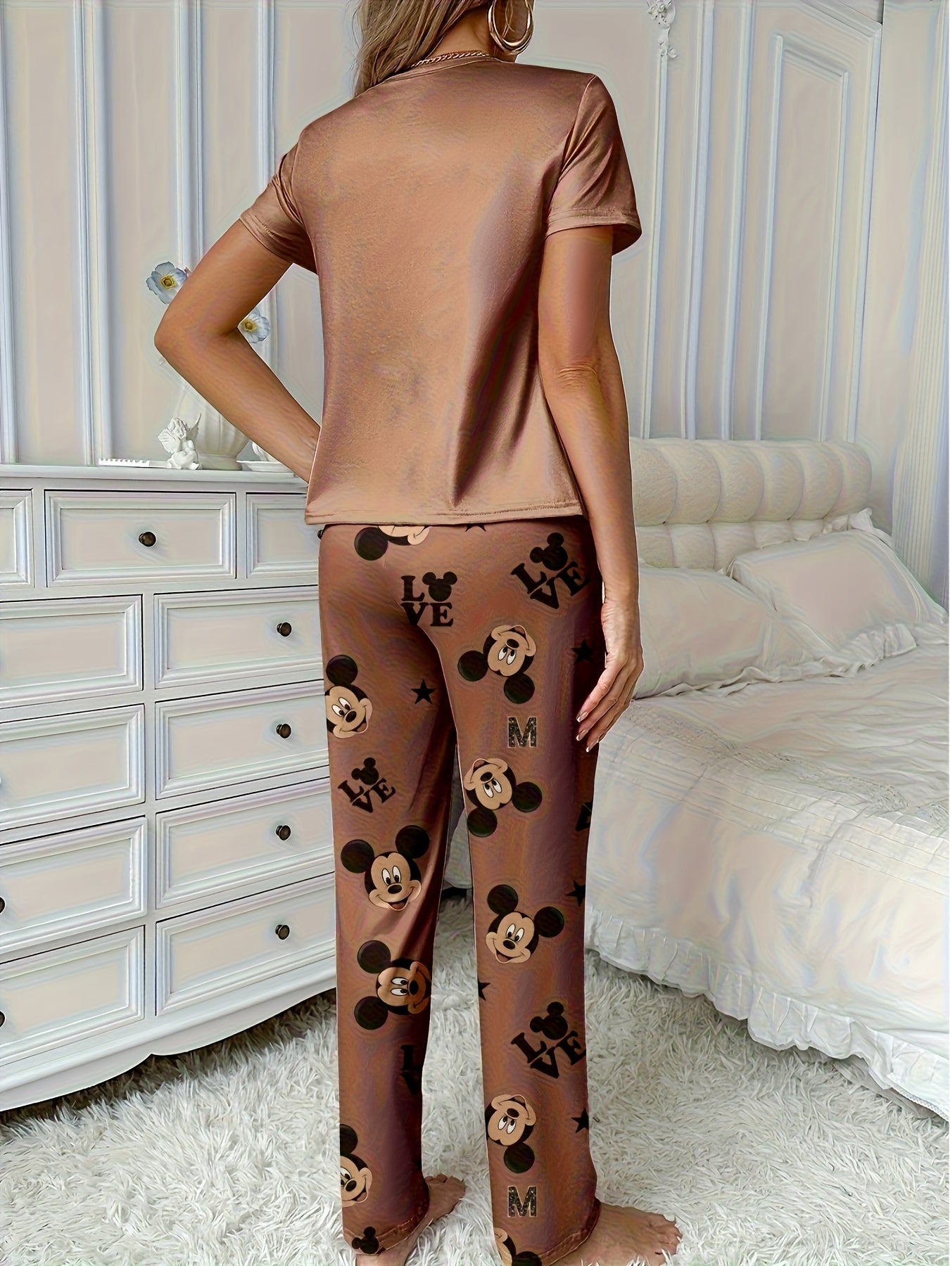 [Mickey Women's Pajama Set] Mickey Women's Pajama Set - Soft Short Sleeve & Long Pants | Cute Cartoon Design with Bow & Hearts, All-Season Comfort, Adult Size, Comfortable Loungewear, Playful Design, Quality Fabric