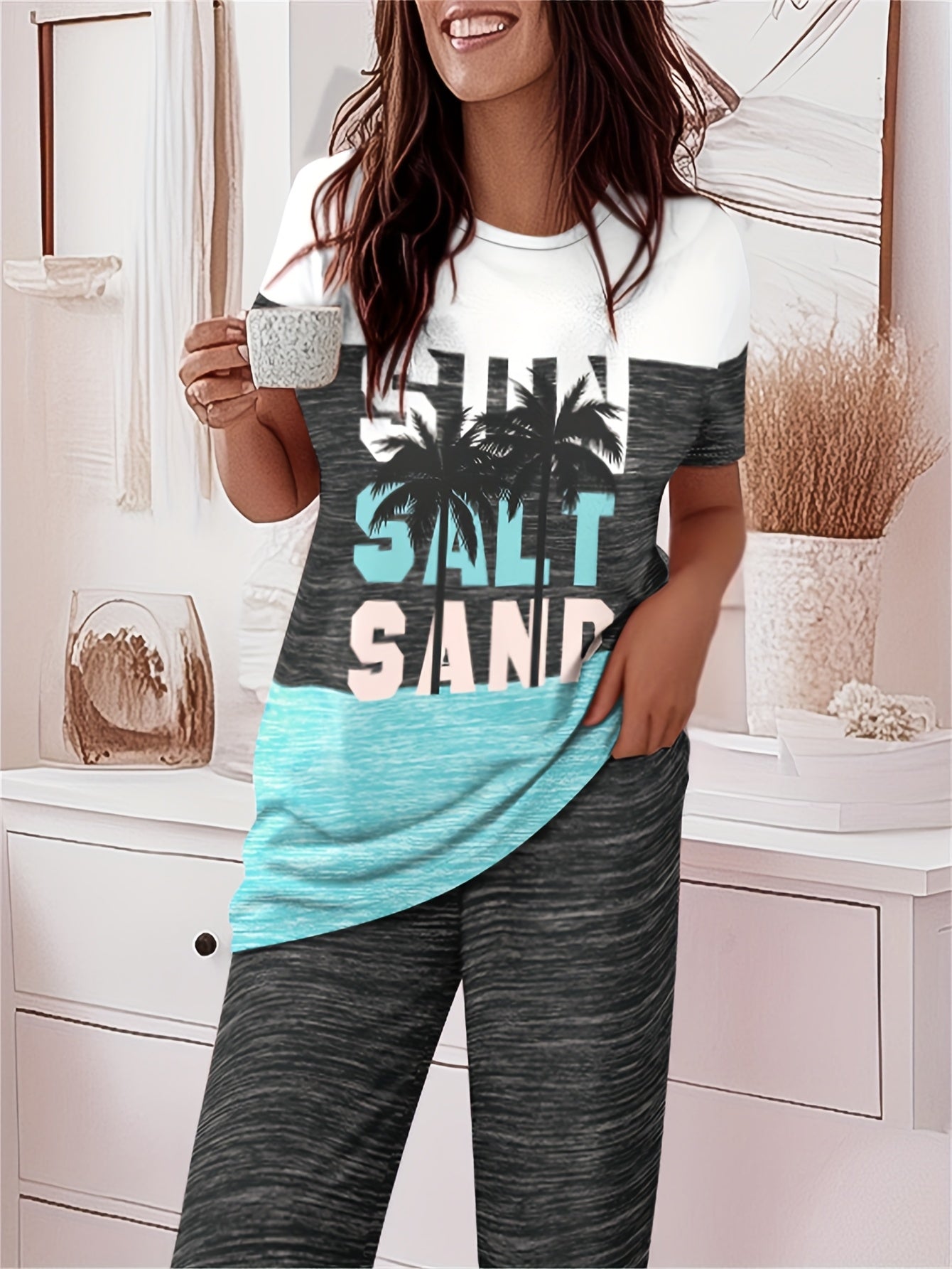[Printed Pajama Outfit] 2pcs Printed Short Sleeve Top and Casual Long Set Pajama Outfit