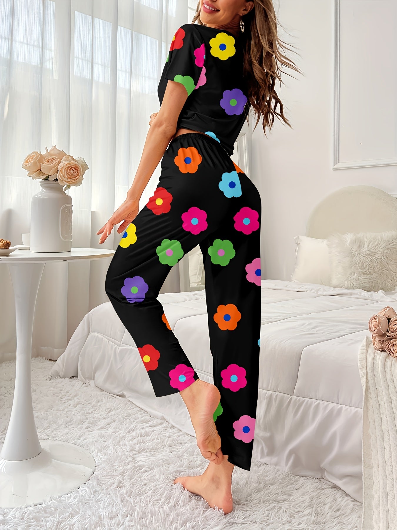 Women'S Casual Floral Print Pajama Set - Short Sleeve Top & Pants, Loose Fit, Machine Washable, Black with Colorful Flowers, All-Season Comfort Loungewear, Relaxed Fit Pajamas | Playful Design | Comfortable Fit, Ladies Pajamas