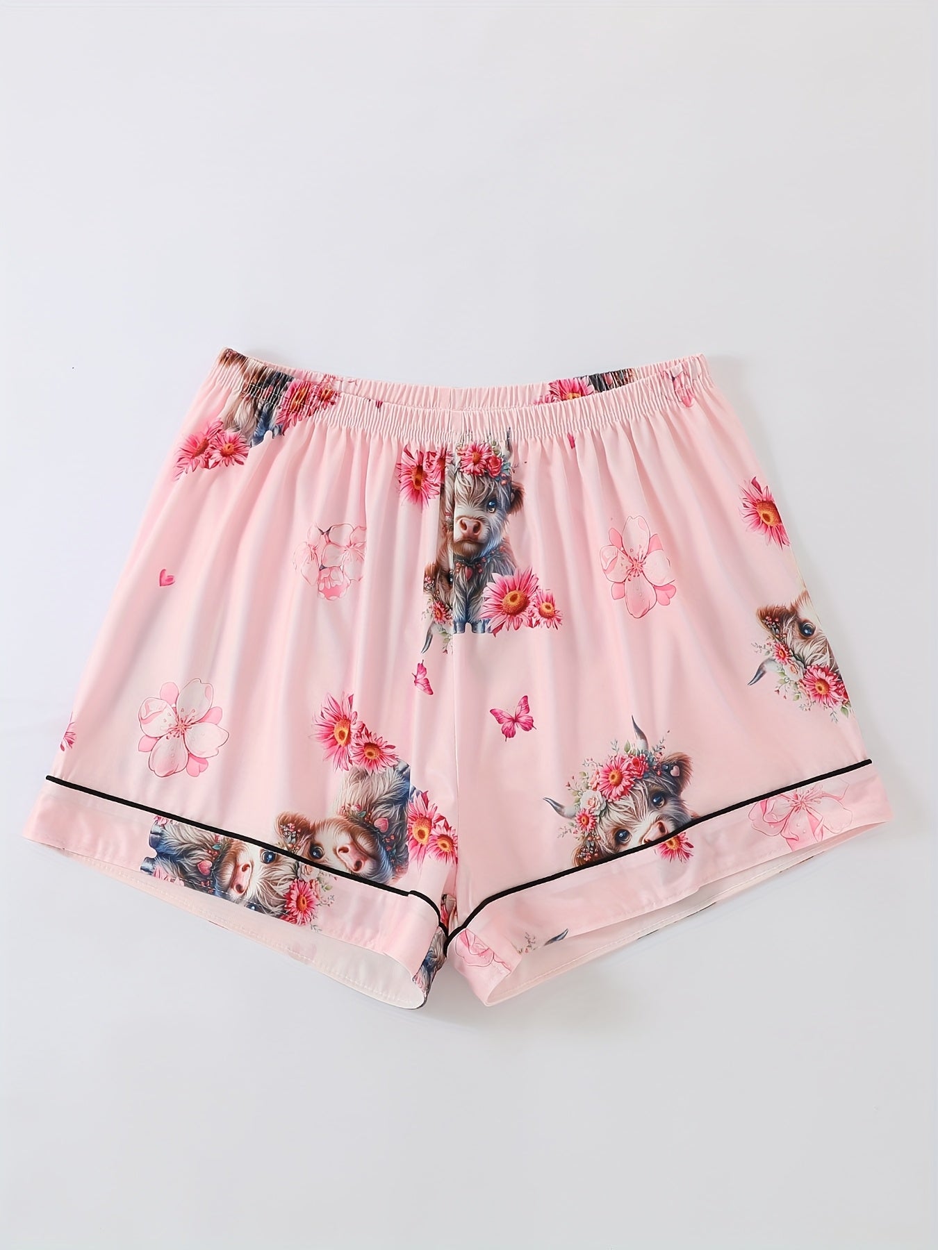 A Set of Three Pink Floral Print Pajamas for Women, Featuring a Comfortable Long-Sleeve Button-Up Shirt And Loose Elastic Shorts And Pants, Perfect for Casual Outdoor Wear And Home Lounging in All Seasons.