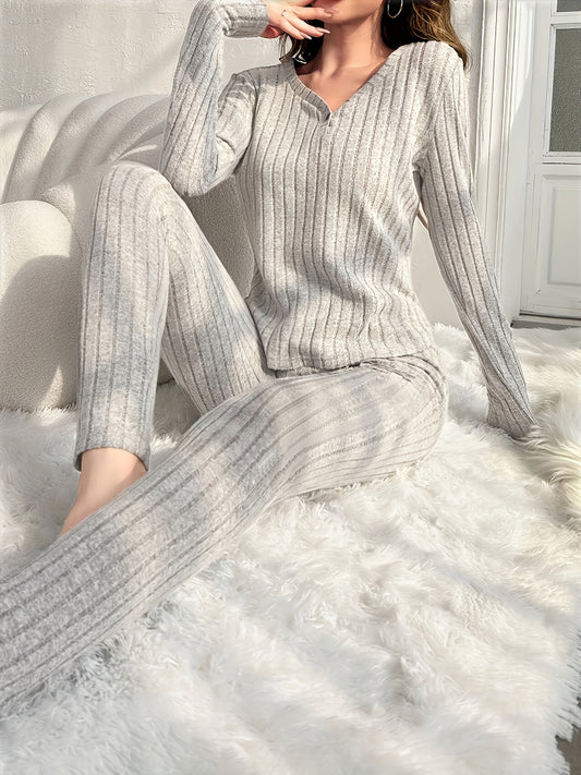 2pcs Women's Soft Polyester Pajama Set - Elegant Gray V-Neck Long Sleeve Nightgown & Pants with Vertical Stripe Design, Cozy Fall/Winter Sleepwear, Machine Washable Comfort Fit Lounge Set in Neutral Beige/Gray Tones for Women, Adult Women's Elegant